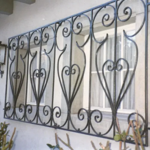 bantli_stahlbau_fenstergitter_2.jpg