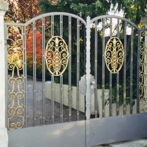 schmiedearbeiten_tore_zuerich_26.jpg